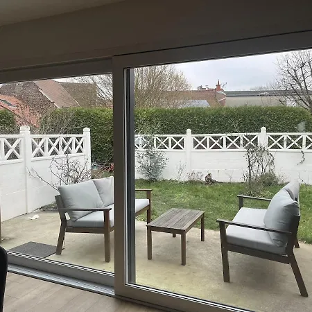 Vakantiehuis La Maison De L'oree De La Foret Hasnon